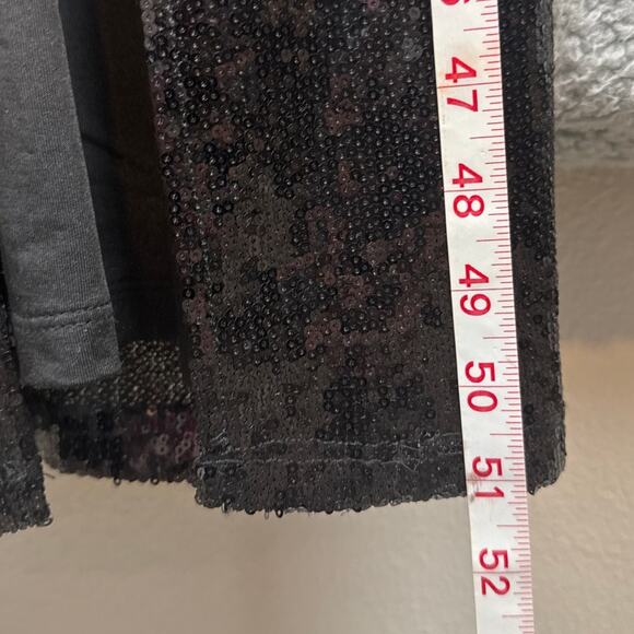 Chelsea 28 Sequined  Column Gown Black  M NWOT New Years Giftable Sophisticated - Picture 6 of 8